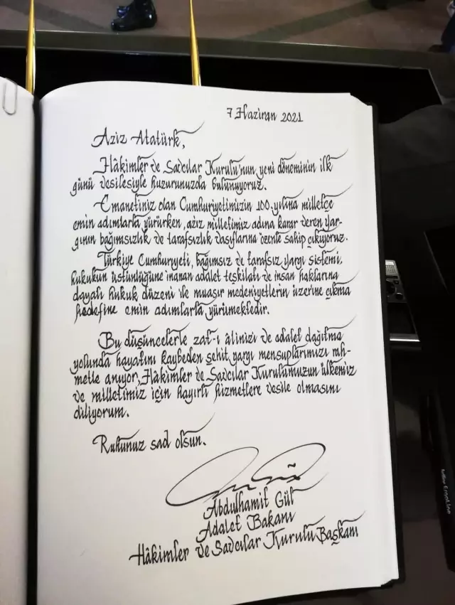 Son dakika haber | Bakan Gül ve yeni HSK üyeleri Anıtkabir'i ziyaret etti