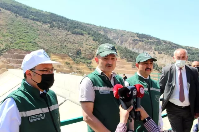 Son dakika: AFYONKARAHİSAR - Bakan Pakdemirli, yapımı tamamlanan Çay Barajı'nda incelemelerde bulundu Son dakika: AFYONKARAHİSAR - Bakan Pakdemirli, yapımı tamamlanan Çay Barajı'nda incelemelerde bulundu