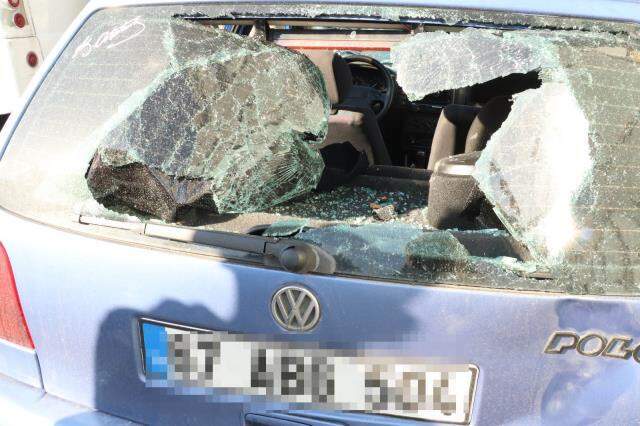Beraber alkol alan 3 arkadaştan biri ev sahibinin eşini taciz etti, ortalık karıştı