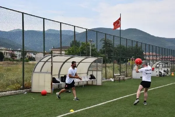 Beyzbol A Milli Takımı, İznik kampında Beyzbol A Milli Takımı, İznik kampında