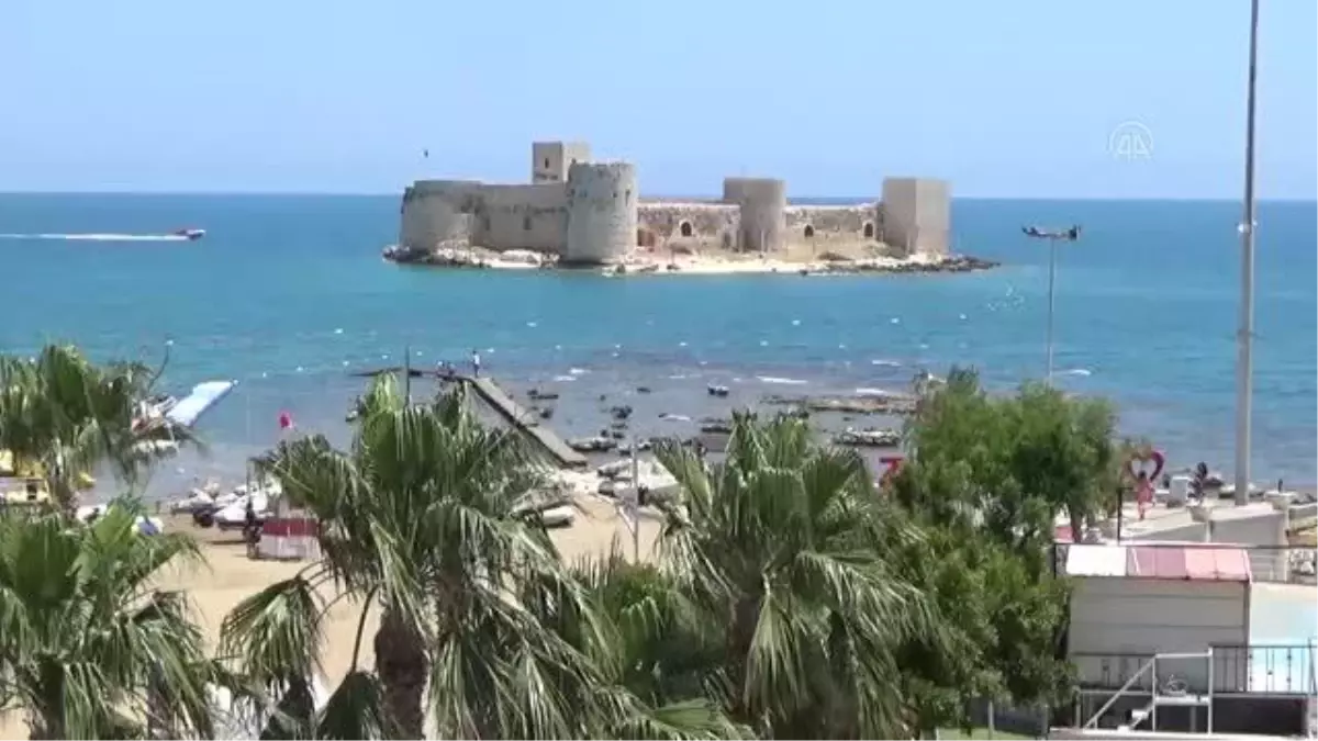 Kızkalesi'nde turizm sezonu hareketli başladı