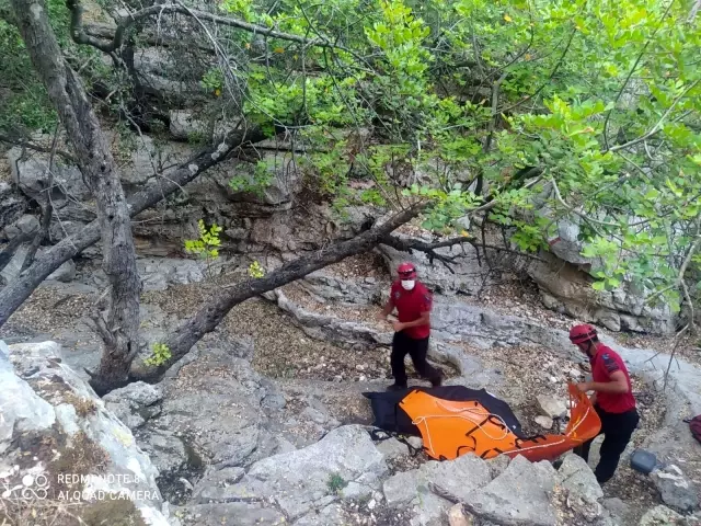 Likya yolunda yürüyüş yapan gurbetçi, kayalıklardan düşerek hayatını kaybetti Likya yolunda yürüyüş yapan gurbetçi, kayalıklardan düşerek hayatını kaybetti