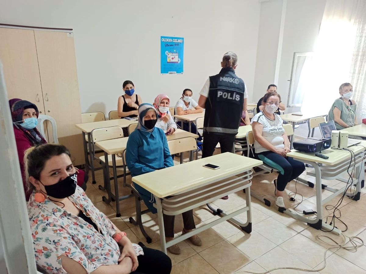 Son dakika haberi! Mersin'de 'En İyi Narkotik Polisi Anne' projesi eğitimleri sürüyor