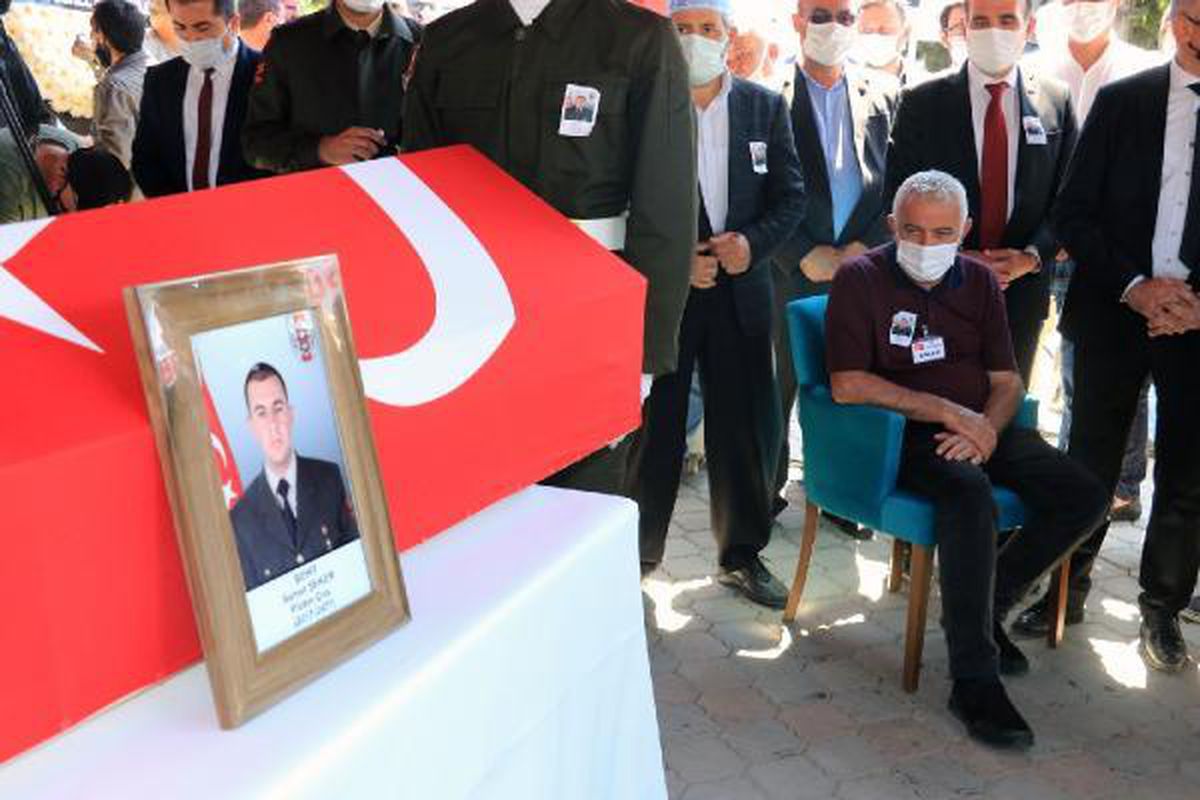Son dakika haber | Şehit uzman çavuş, son yolculuğuna uğurlandı
