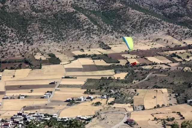 Terörün kökü kazıldı, o dağlarda artık yamaç paraşütçüler semada