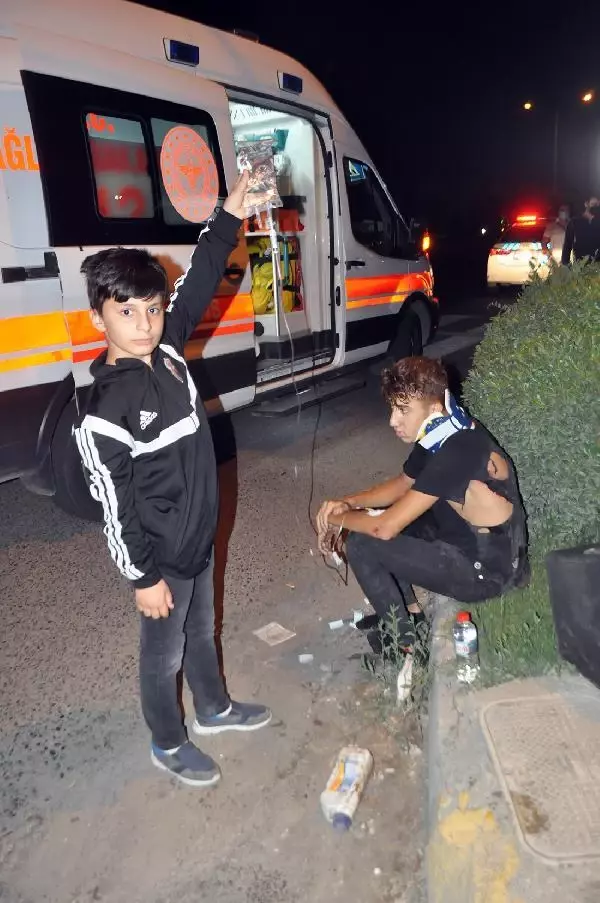 TIR İLE OTOMOBİL ÇARPIŞTI, O ANLAR ARAÇ KAMERASINDA: 1'İ AĞIR, 2 YARALI TIR İLE OTOMOBİL ÇARPIŞTI, O ANLAR ARAÇ KAMERASINDA: 1'İ AĞIR, 2 YARALI
