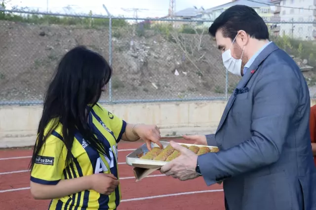 Belediye Başkanı Sayan: 'Diyarbakır Anneleri'ne destek için 2 bin gençle Diyarbakır'a yürüyeceğiz' Belediye Başkanı Sayan: 'Diyarbakır Anneleri'ne destek için 2 bin gençle Diyarbakır'a yürüyeceğiz'