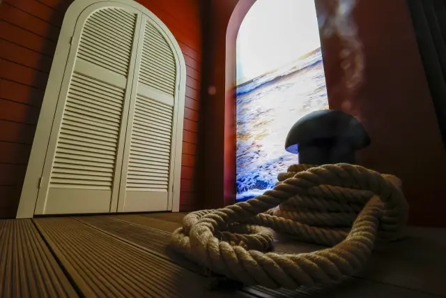Tatil konseptlerinin boyalarla anlatıldığı sergi açıldı
