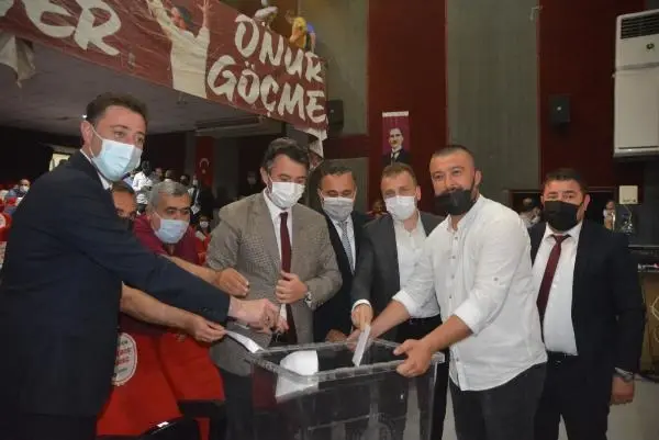SPOR Bandırmaspor'da Onur Göçmez yeniden başkan