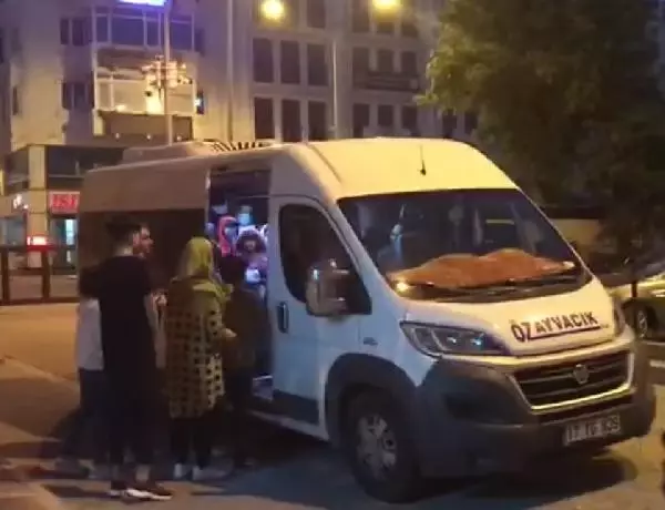 ÇANAKKALE'DE 10 İNSAN KAÇAKÇILIĞI ŞÜPHELİSİ ADLİYEDE