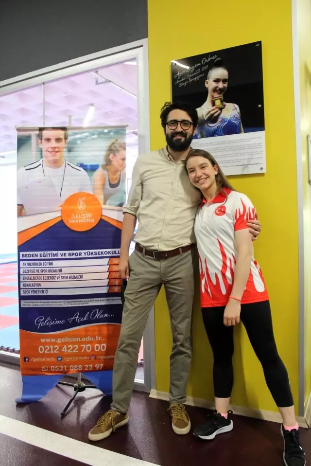 Dünya Şampiyonu Ayşe Begüm Onbaşı, adını üniversitesine yazdırdı