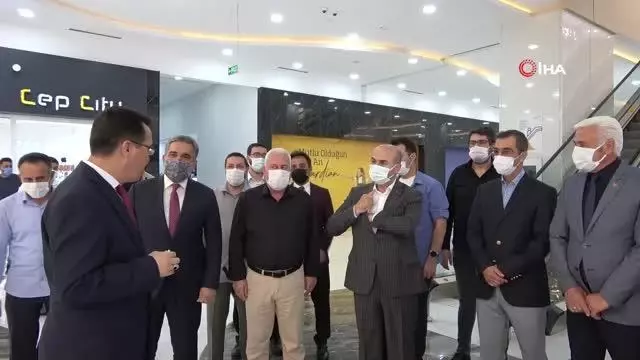 Ebru ve hat sanatçısı müezzinden Filistinlilere destek sergisi Ebru ve hat sanatçısı müezzinden Filistinlilere destek sergisi