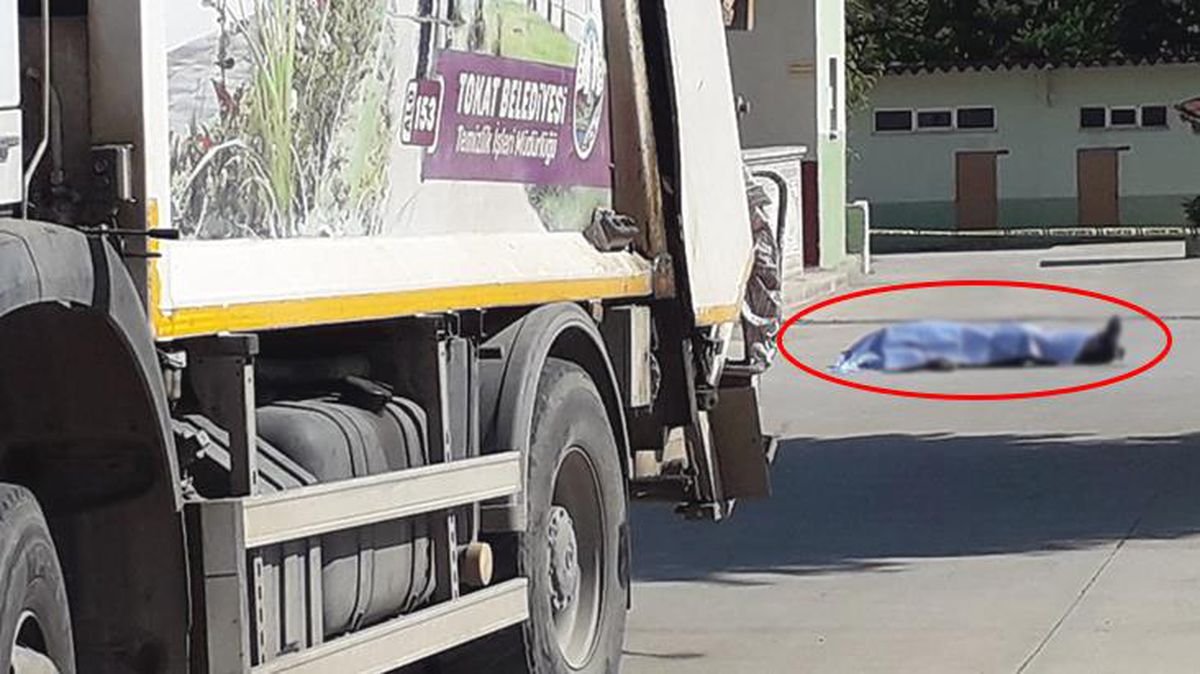 Baba oğul çöp kamyonunun altında kaldı! Biri öldü diğeri yaşam mücadelesi veriyor