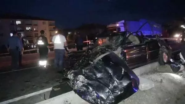 KONYA KAZADA YAŞAMINI YİTİREN 2 PAZARCI DEFNEDİLDİ KONYA KAZADA YAŞAMINI YİTİREN 2 PAZARCI DEFNEDİLDİ