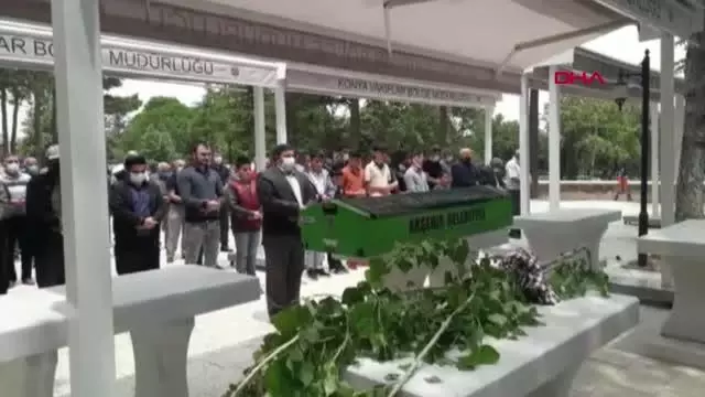KONYA KAZADA YAŞAMINI YİTİREN 2 PAZARCI DEFNEDİLDİ KONYA KAZADA YAŞAMINI YİTİREN 2 PAZARCI DEFNEDİLDİ