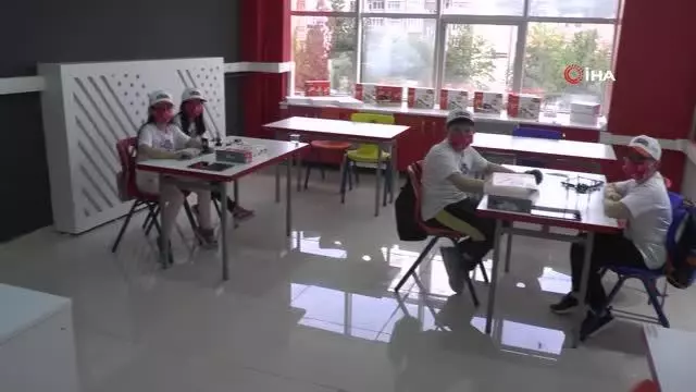 Kütahya'da 'Kendin Yap Atölyeleri' hizmete sunuldu Kütahya'da 'Kendin Yap Atölyeleri' hizmete sunuldu
