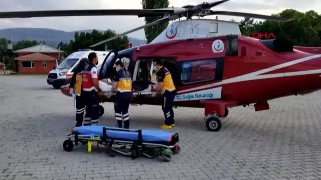 KÜTAHYA KANSER HASTASI, AMELİYATINA AMBULANS HELİKOPTERLE ULAŞTIRILDI KÜTAHYA KANSER HASTASI, AMELİYATINA AMBULANS HELİKOPTERLE ULAŞTIRILDI