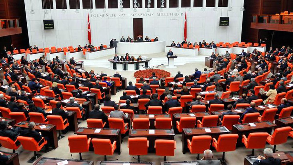 Meclis'teki düzenlemeyle ilgili Birleşik Metal-İş Sendikası'ndan açıklama: İşçi alacaklarının tahsili imkansız hale gelecek