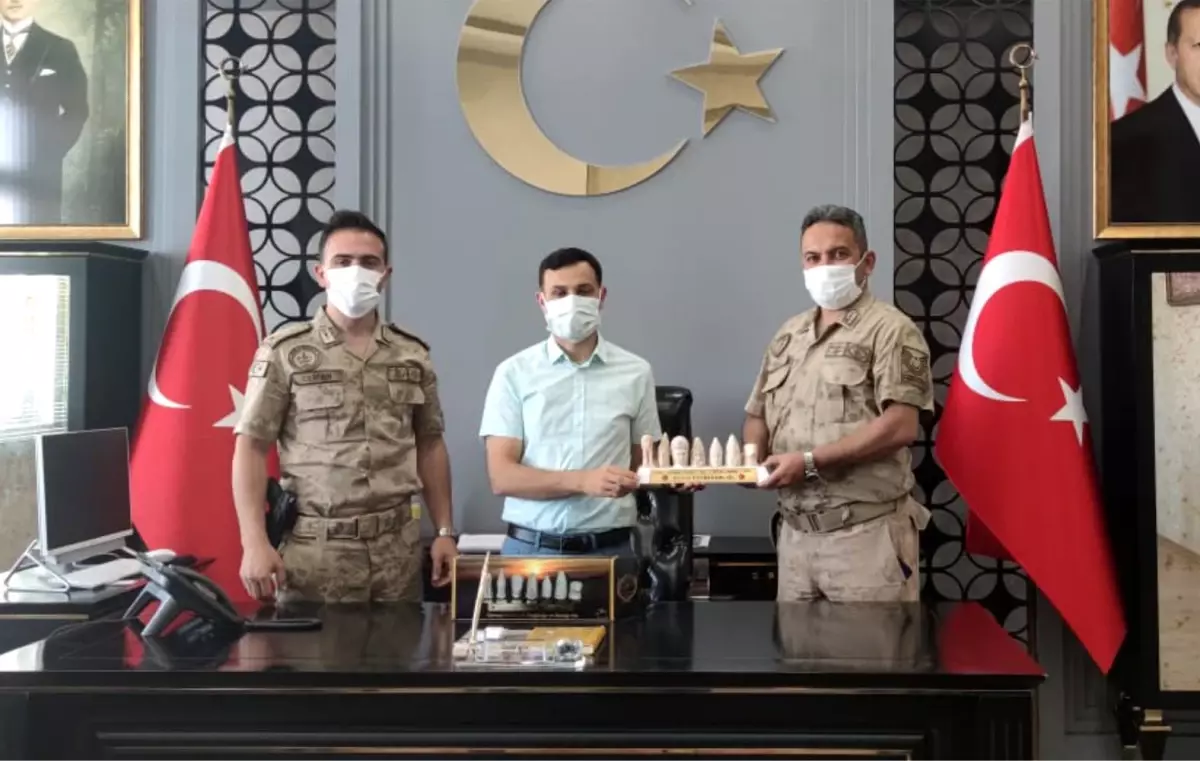 Narince Karakol Komutanı Öçal, geçici görev için Suriye'ye gitti 1 narince karakol komutani ocal gecici gorev ic 14186888 amp