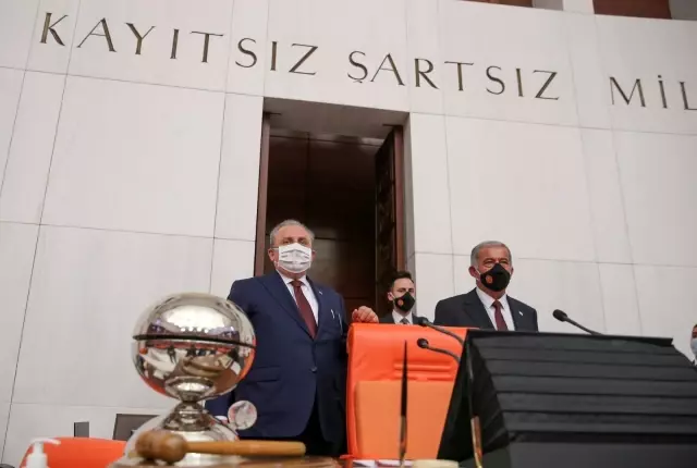 TBMM Başkanı Şentop, KKTC Cumhuriyet Meclisi Başkanı ile görüştü (2)