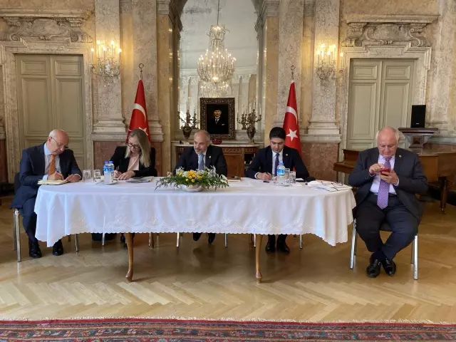 TBMM Dışişleri Komisyonu Başkanı Kılıç, beraberindeki heyetle Avusturya'ya yaptığı ziyareti değerlendirdi TBMM Dışişleri Komisyonu Başkanı Kılıç, beraberindeki heyetle Avusturya'ya yaptığı ziyareti değerlendirdi