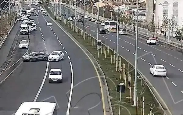 Türkiye'de mayıs ayında 26 bin 534 kazada, 179 kişi hayatını kaybetti Türkiye'de mayıs ayında 26 bin 534 kazada, 179 kişi hayatını kaybetti
