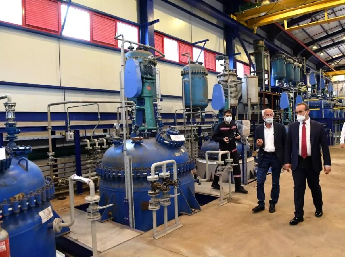 Vali Yavuz, Koruma Klor Alkali Fabrikasını Ziyaret Etti