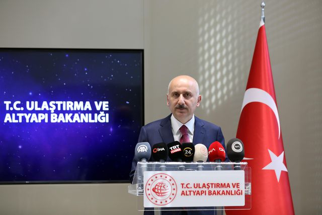 bakan karaismailoglu kktc li mevkidasiyla ort 3 14190286 o
