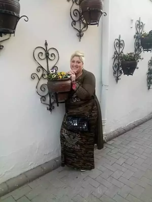 Baygın bulunan 8 aylık hamile Özlem, kurtarılamadı