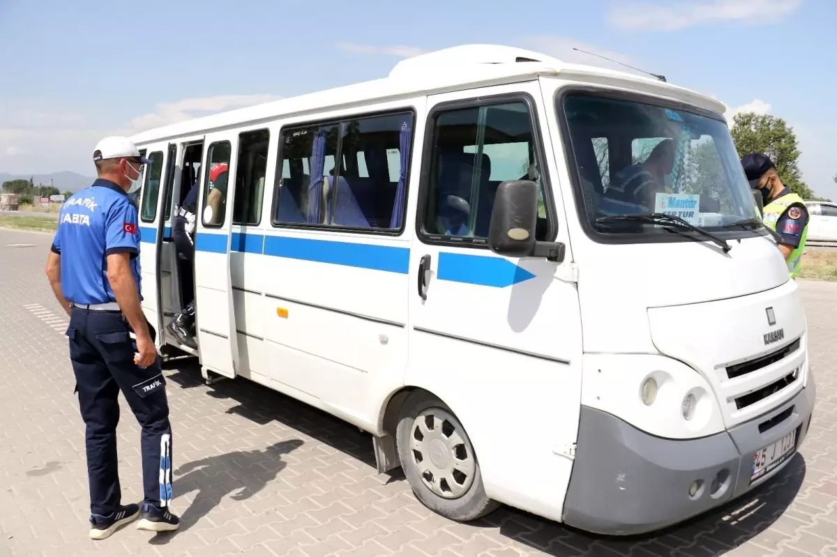 Büyükşehir ve Jandarma trafikten ortak denetim