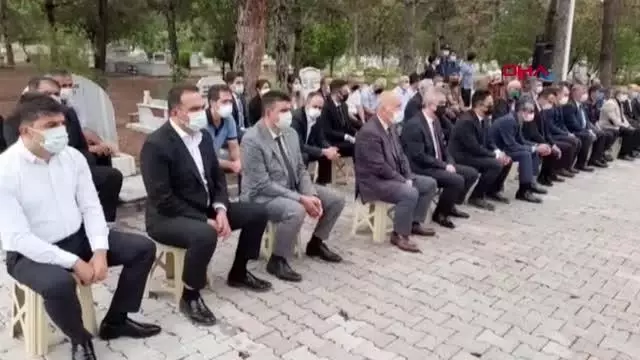 Son dakika haberi: ÇORUM ŞEHİT AYBÜKE ÖĞRETMEN KABRİ BAŞINDA ANILDI