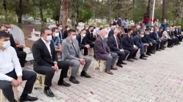 Son dakika haberi: ÇORUM ŞEHİT AYBÜKE ÖĞRETMEN KABRİ BAŞINDA ANILDI