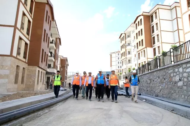Deprem konutlarında 2 ve 3.etap kura çekimi Temmuz'da
