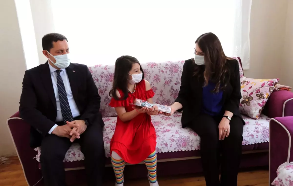 Devletimiz Daima Şehit Ailelerinin, Öksüz, Yetim ve Yaşlılarımızın Yanındadır.