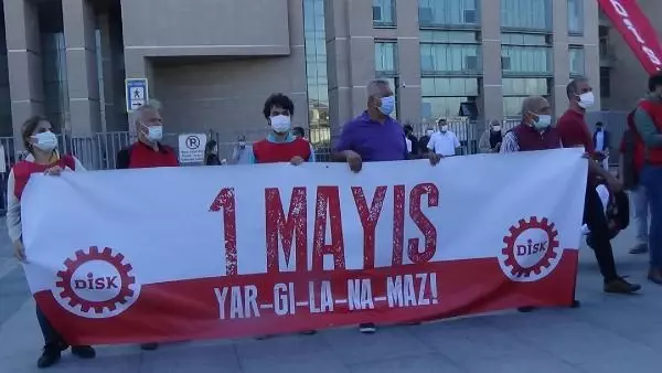 DİSK YÖNETİCİLERİNE AÇILAN 1 MAYIS DAVASI BAŞLADI