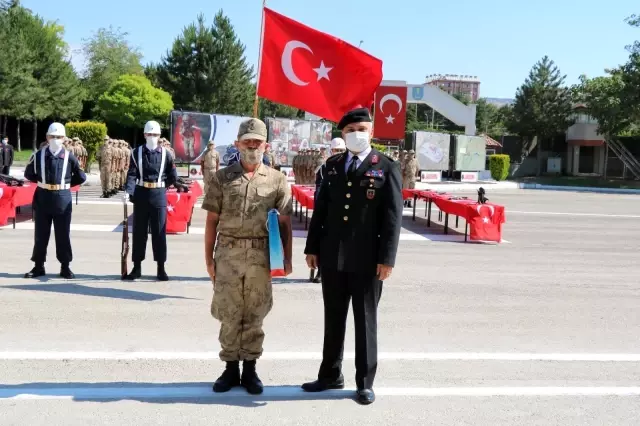 Elazığ'da acemi erler yemin etti