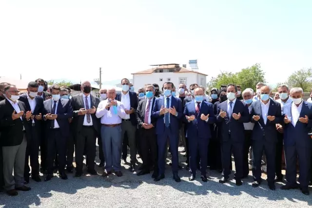 Elazığ'da temel atma ve şehitlik anıtı açılış programı