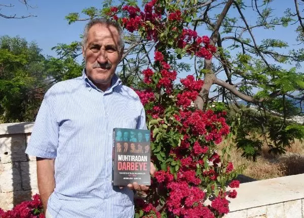 Eski Bakan Günay'dan 'Muhtıradan Darbeye' kitabı Eski Bakan Günay'dan 'Muhtıradan Darbeye' kitabı