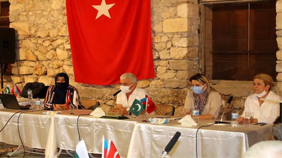 Faydalı Böcekler Narenciye Bahçelerine Salınıyor