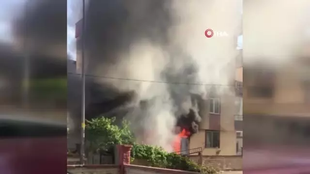 Giriş kattaki daire alev topuna döndü: 1 yaralı Giriş kattaki daire alev topuna döndü: 1 yaralı