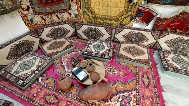 Hizanlı kadınlardan 150 yıl ömürlü halılar