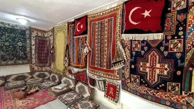 Hizanlı kadınlardan 150 yıl ömürlü halılar
