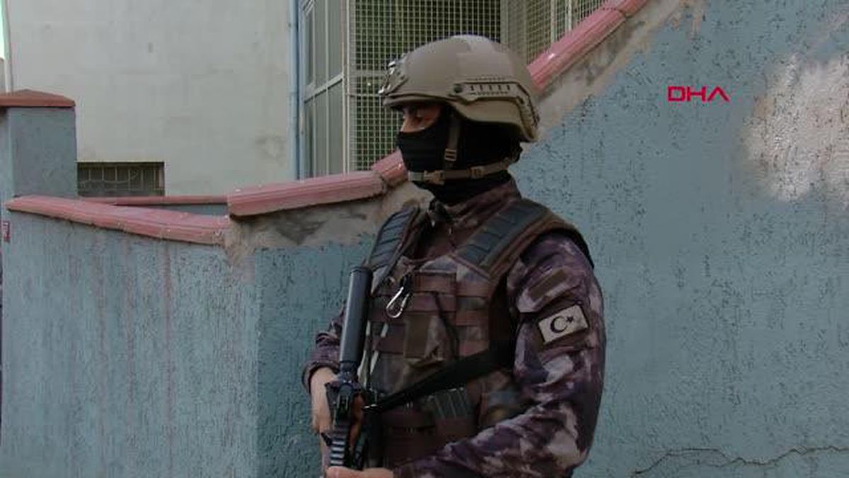 İstanbul'da uyuşturucu operasyonu: çok sayıda gözaltı var