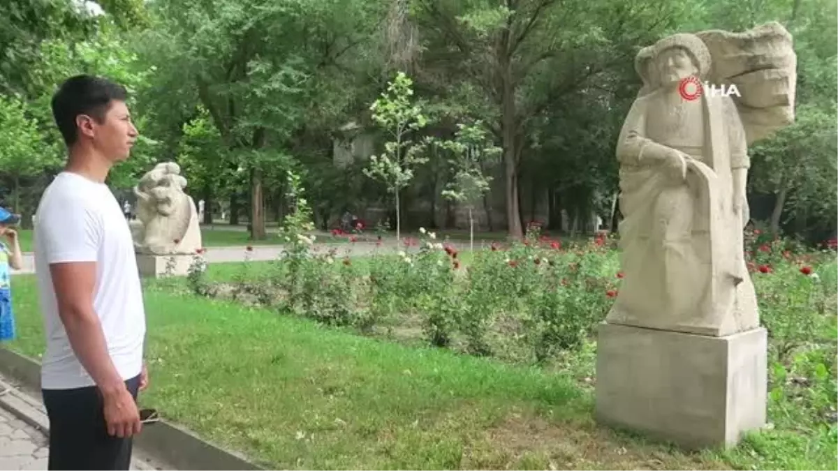 Kırgız sanatçının 'Büyük Türkiye' şarkısı büyük ilgi görüyor- Kırgız sanatçı Niyazaliyev: