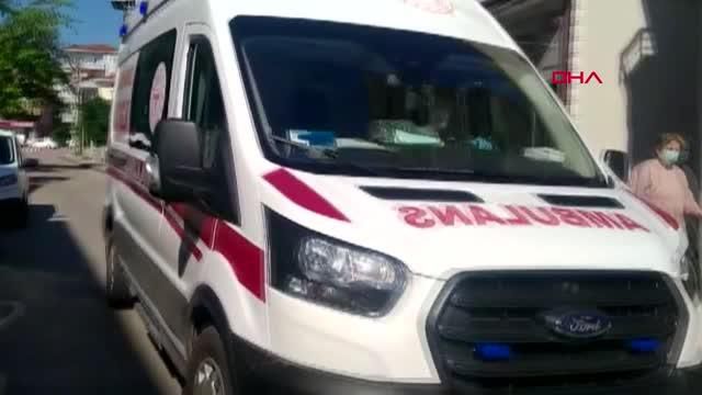kocaeli yanginda mahsur kalan cocugu balkona 2 14189317 o