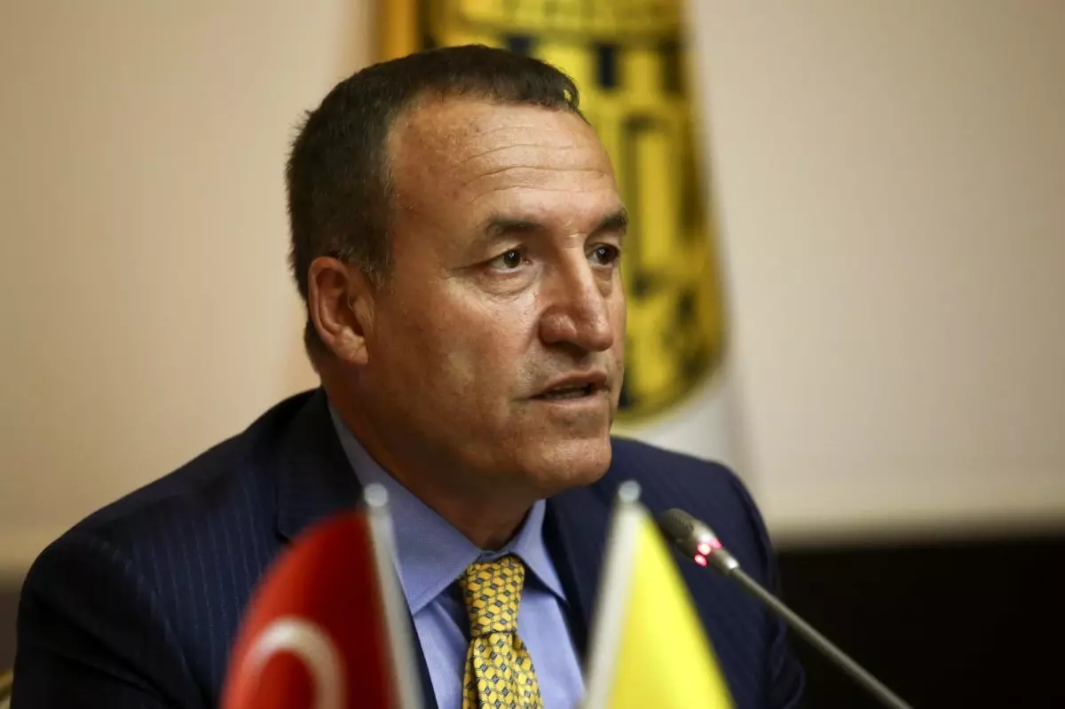 MKE Ankaragücü Başkan Adayı Faruk Koca: 'Hangi aday seçilirse seçilsin 1 ay içinde 90 milyon lira para bulmak zorunda'