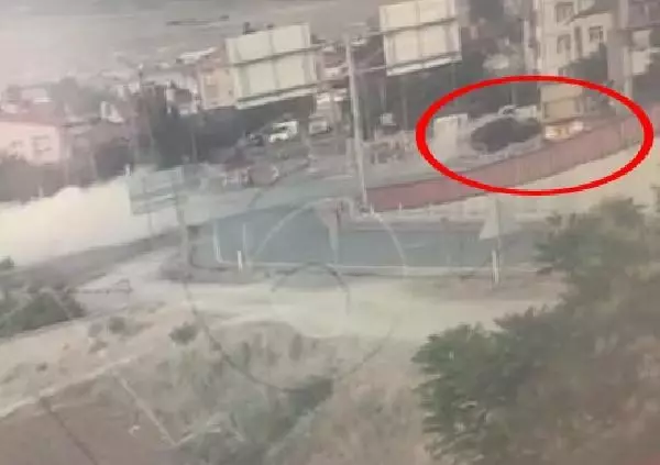 3 pazarcının feci şekilde can verdiği kaza, güvenlik kamerasında! 3 pazarcının feci şekilde can verdiği kaza, güvenlik kamerasında!