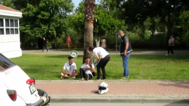 Otomobil ile motosiklet çarpıştı: 1 yaralı Otomobil ile motosiklet çarpıştı: 1 yaralı