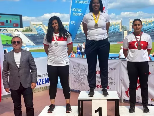Para atlet Fatma Damla Altın, Dünya şampiyonu oldu