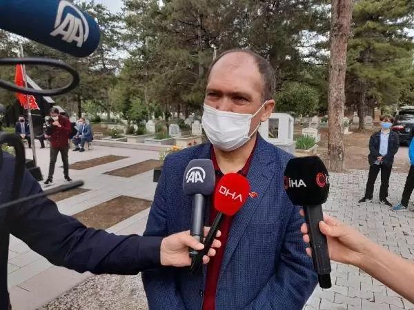 Şehit öğretmen Şenay Aybüke Yalçın, vefatının 4. yılında kabri başında anıldı